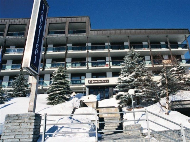 Hotel Ski Club I Cavalieri Rta Сестриере Экстерьер фото